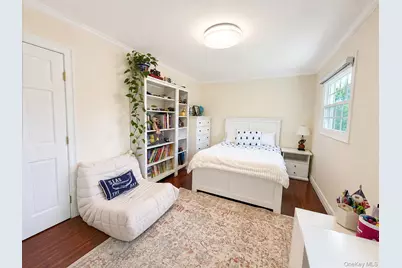 25 Charter Avenue, Dix Hills, NY 11746 - Photo 13