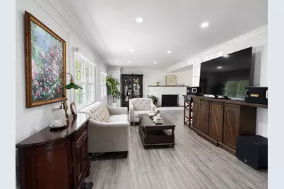 25 Charter Avenue, Dix Hills, NY 11746 - Photo 19