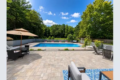 25 Charter Avenue, Dix Hills, NY 11746 - Photo 23