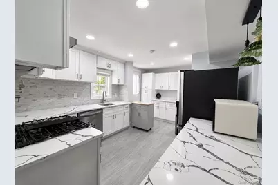 25 Charter Avenue, Dix Hills, NY 11746 - Photo 21