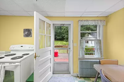 99 Warner Road, Huntington, NY 11743 - Photo 17