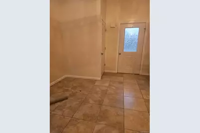 47 W Lakeland Street #2, Babylon, NY 11706 - Photo 5