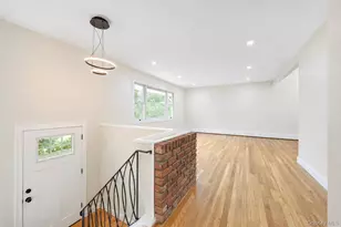 42 Noahs Path, Rocky Point, NY 11778 - Photo 5