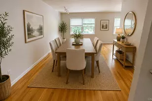 1533 208th St, Bayside, NY 11360 - Photo 5
