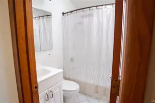 265 Weidner Ave, Oceanside, NY 11572 - Photo 19