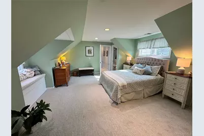 51 Bayway Avenue, Bay Shore, NY 11706 - Photo 19