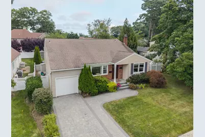 1415 Gaston Street, Wantagh, NY 11793 - Photo 27