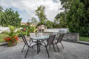 1415 Gaston St, Wantagh, NY 11793 - Photo 29