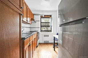 28-02 141st St, Flushing, NY 11354 - Photo 11