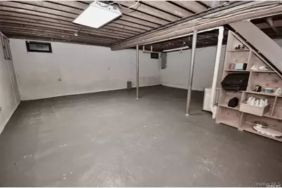 111 Fleets Cove Road, Huntington, NY 11743 - Photo 17