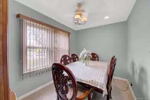 409 St Agnes Pl, Franklin Square, NY 11010 - Photo 17