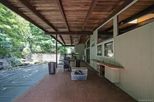 [Address not provided], Smithtown, NY 11787 - Photo 15