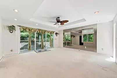 [Address not provided], Smithtown, NY 11787 - Photo 33