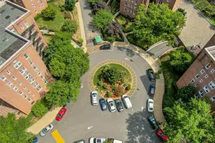 5610 Netherland Ave, Bronx, NY 10471 - Photo 31