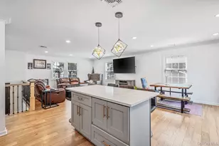 5 Curtis Ct, Mastic, NY 11950 - Photo 9