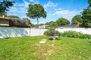 5 Curtis Ct, Mastic, NY 11950 - Photo 23