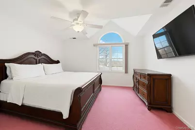 204 Broadway, Massapequa Park, NY 11762 - Photo 9