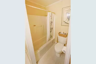 1085 Violet Avenue, Hyde Park, NY 12538 - Photo 19