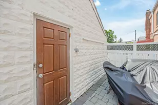 200-06 115th Ave, Saint Albans, NY 11412 - Photo 23