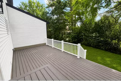 441 Roslyn Road, East Williston, NY 11596 - Photo 47