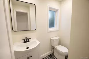 441 Roslyn Rd, East Williston, NY 11596 - Photo 25