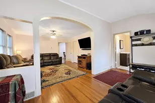 170 Woodycrest Dr, Farmingville, NY 11738 - Photo 5