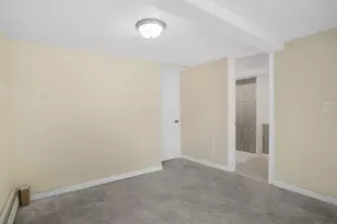169 Santa Barbara, Lindenhurst, NY 11757 - Photo 7