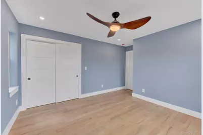 328 E Chester Street #2, Long Beach, NY 11561 - Photo 17