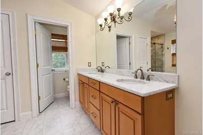 131 Winding Brook Court, New Windsor, NY 12553 - Photo 35