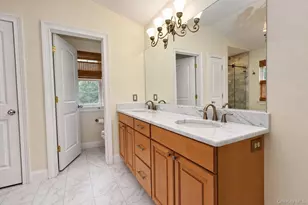 131 Winding Brook Ct, New Windsor, NY 12553 - Photo 35
