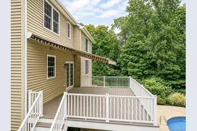 131 Winding Brook Court, New Windsor, NY 12553 - Photo 9