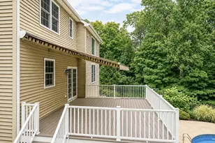 131 Winding Brook Ct, New Windsor, NY 12553 - Photo 9