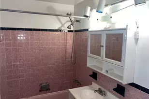 2545 Hollers Ave, Bronx, NY 10475 - Photo 23