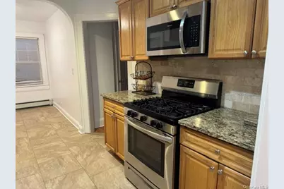 19 High Street, Valley Stream, NY 11581 - Photo 5