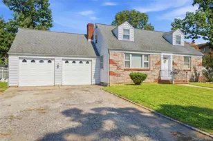 573 Grove Pl, Oceanside, NY 11572 - Photo 3
