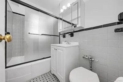465 E Lincoln Avenue #321, Mount Vernon, NY 10552 - Photo 9