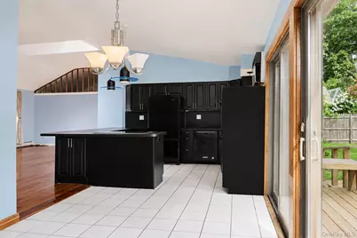 12 Clover Lane, Brookhaven, NY 11719 - Photo 15
