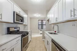 69-10 Yellowstone Blvd, Forest Hills, NY 11375 - Photo 5