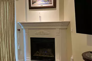 32 Coral Ln, Sayville, NY 11782 - Photo 9