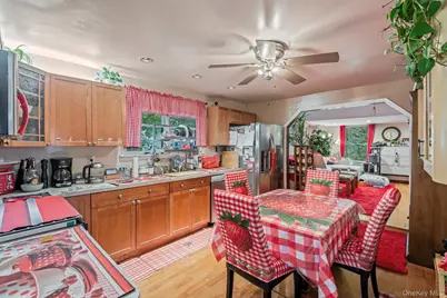 55 Inwood Avenue, Selden, NY 11784 - Photo 13