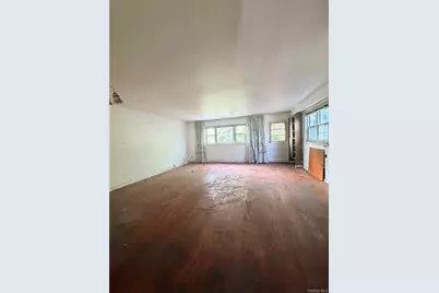 4200 E Tremont Avenue, Bronx, NY 10465 - Photo 5