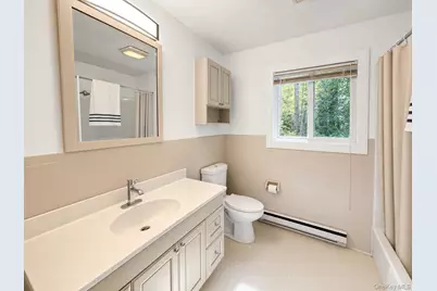 33 Buckingham Circle, Rock Hill, NY 12775 - Photo 15