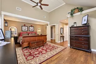 259 Astor Dr, Sayville, NY 11782 - Photo 19