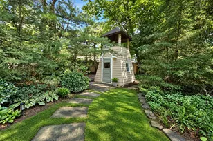 259 Astor Dr, Sayville, NY 11782 - Photo 35
