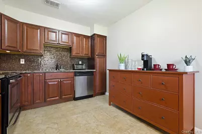175 Main Avenue #167, Wheatley Heights, NY 11798 - Photo 13