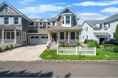 24 Pond Crossing #11, Southampton, NY 11968 - Photo 1