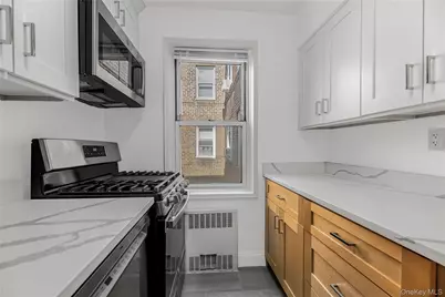 70 Locust Avenue #B508, New Rochelle, NY 10801 - Photo 9