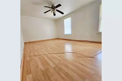 6 Ticonderoga Court, Ridge, NY 11961 - Photo 5