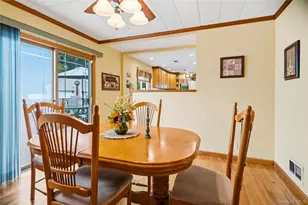 494 N Putnam Ave, Lindenhurst, NY 11757 - Photo 7