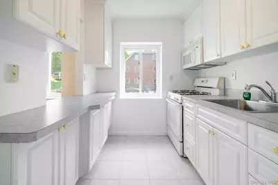 838 Pelhamdale Avenue #1I, New Rochelle, NY 10801 - Photo 7